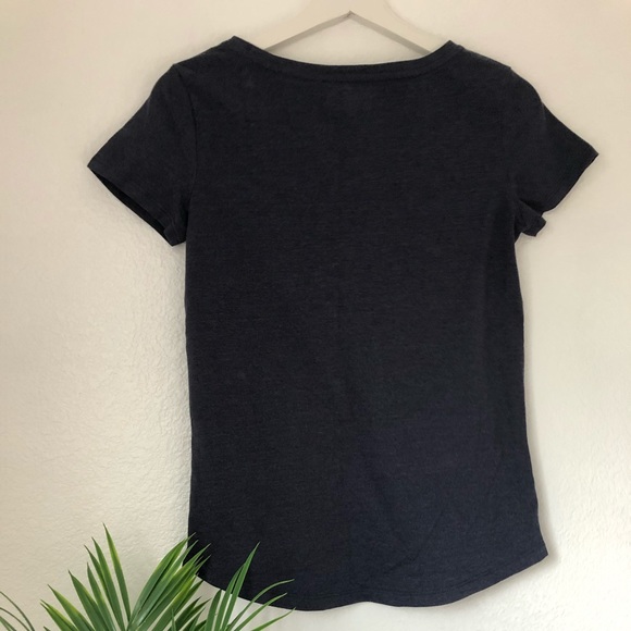 NWT Tommy Hilfiger Graphic Tee Scoop Neck Navy - Picture 5 of 5